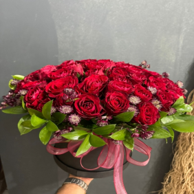  Kemer Flowers Order Kutuda 51 Adet İthal Gül Şık Aranjman